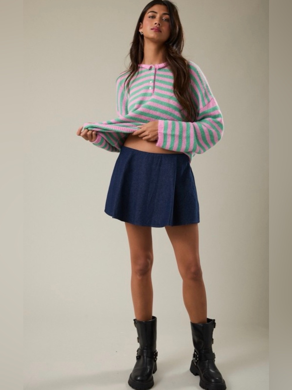 215. Green and pink stripe sweater